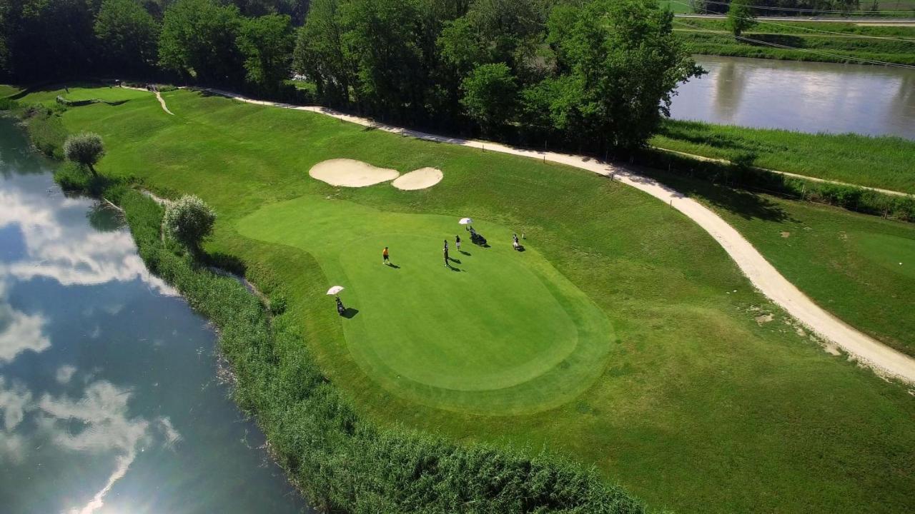 Domaine De Charmeil Saint-Quentin-sur-Isère المظهر الخارجي الصورة
